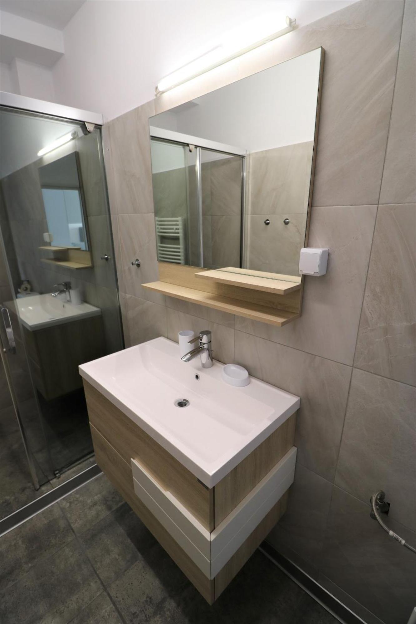 Cozy Deluxe Apartment - Old Town - Free Minibar Bucarest Esterno foto