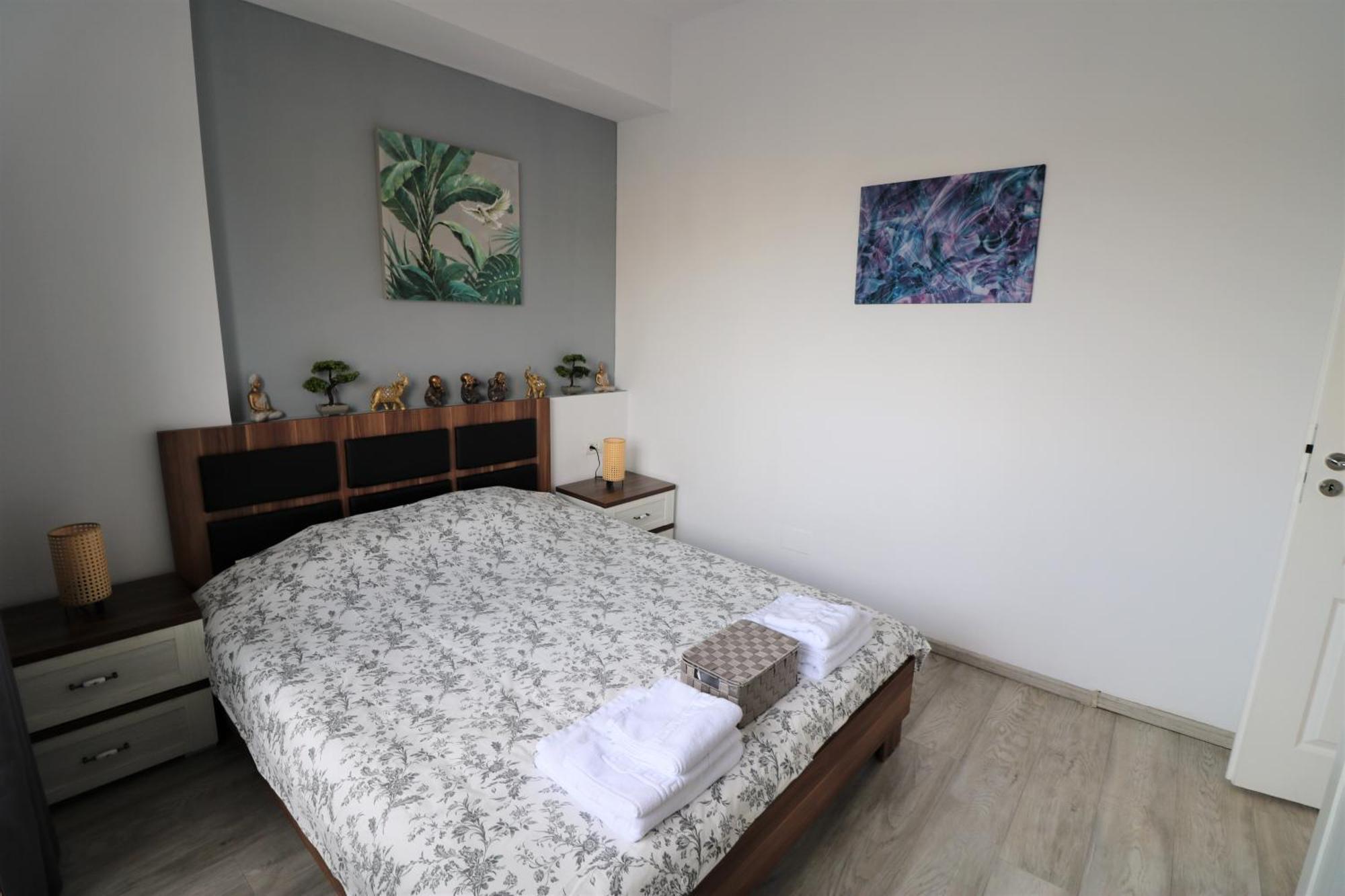 Cozy Deluxe Apartment - Old Town - Free Minibar Bucarest Esterno foto